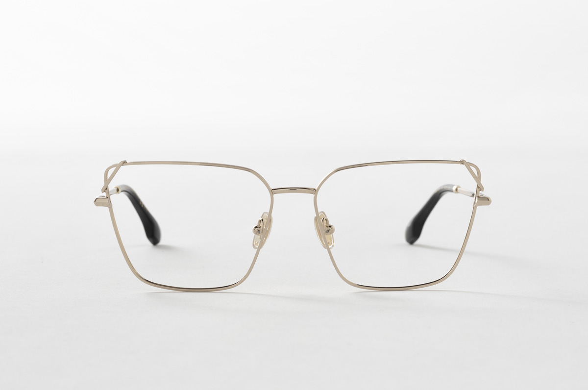 Victoria-Beckham-22-M-06