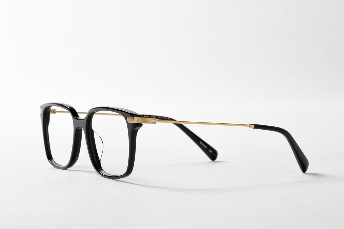 AM-Eyewear-M-10