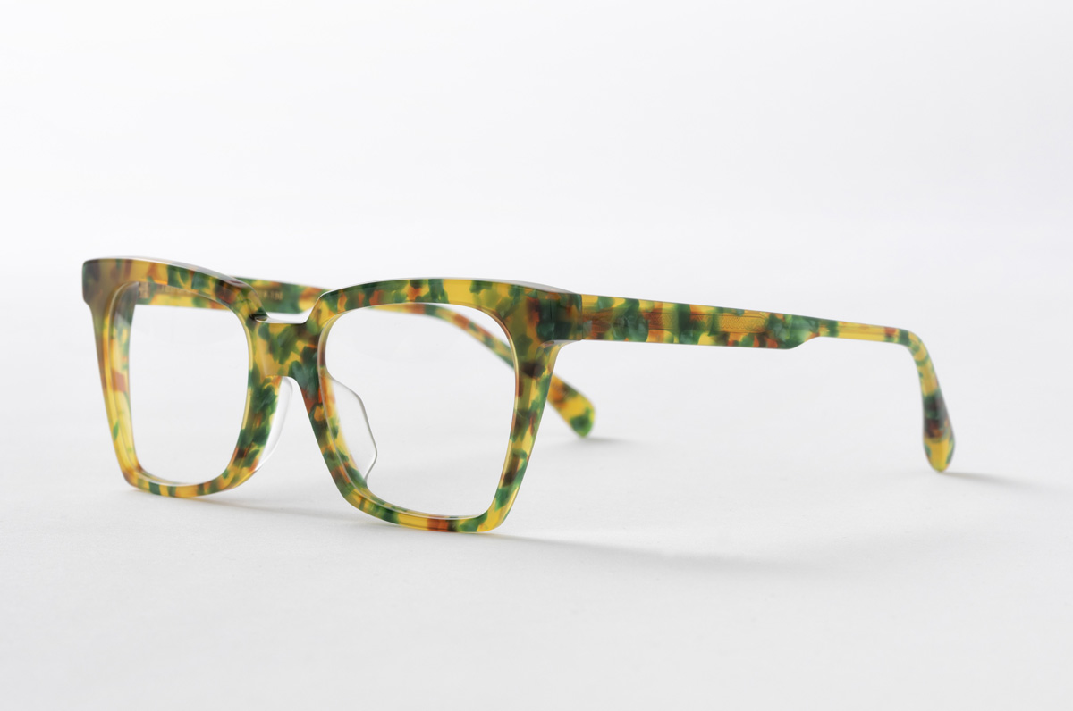 AM-Eyewear-22-M-01