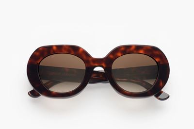 Emmanuelle-Khanh-26-08