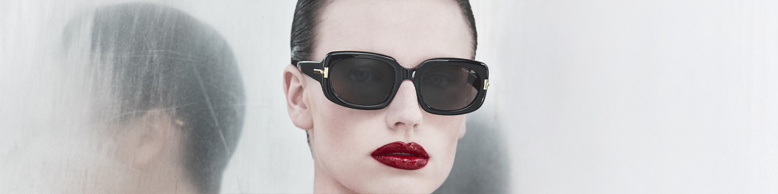 TOM FORD | SELECT YOUR COUNTRY