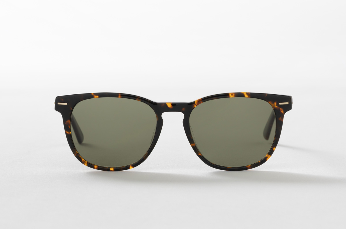 CalvinKlein-22-Z-02