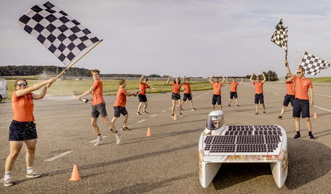 Vattenfall Solar Team verbreekt wereldrecord